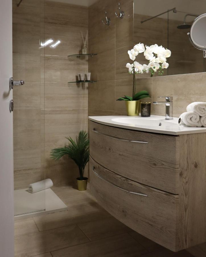 A Casa Tua Apartment Болоня Екстериор снимка